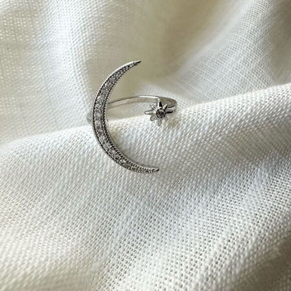 No Brand Jewelry - Moon and Star adjustable ring